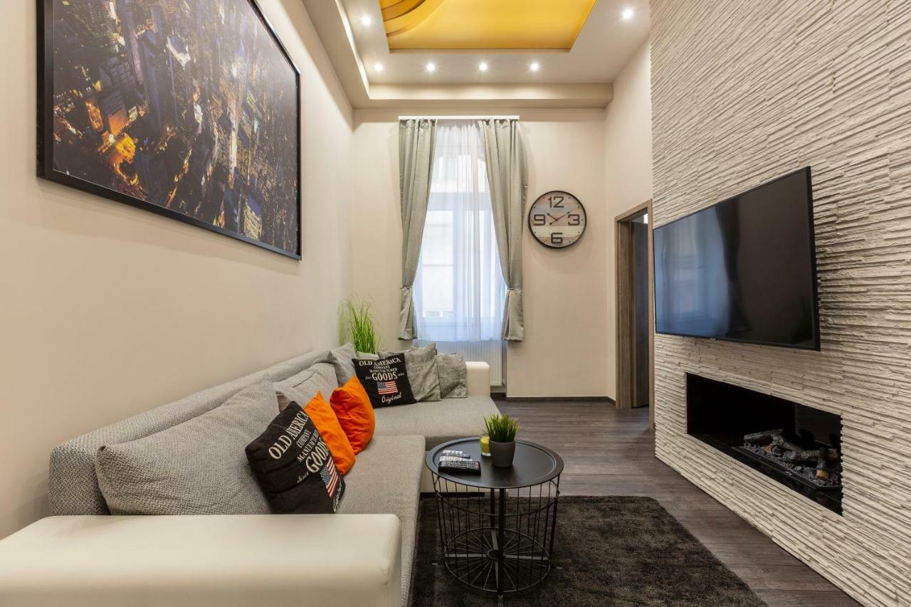 Deluxe Downtown Home 2 Bedrm, 2 Bathrm Будапешт Экстерьер фото